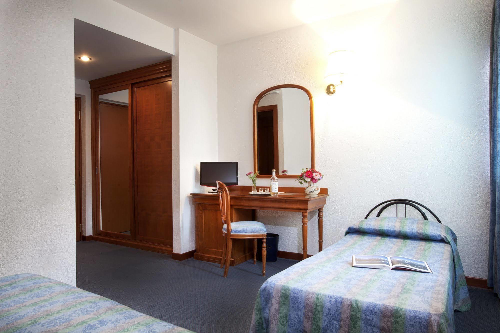Hotel Diana Jardin Et Spa Pollein Esterno foto