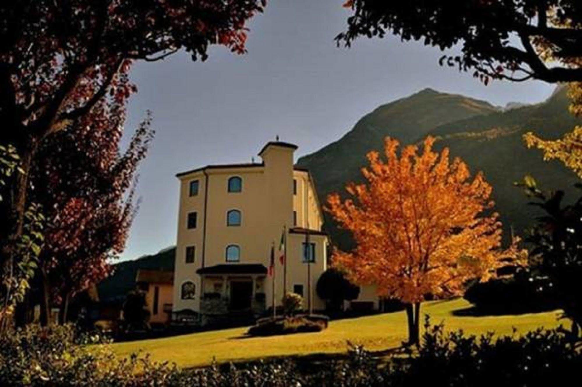 Hotel Diana Jardin Et Spa Pollein Esterno foto